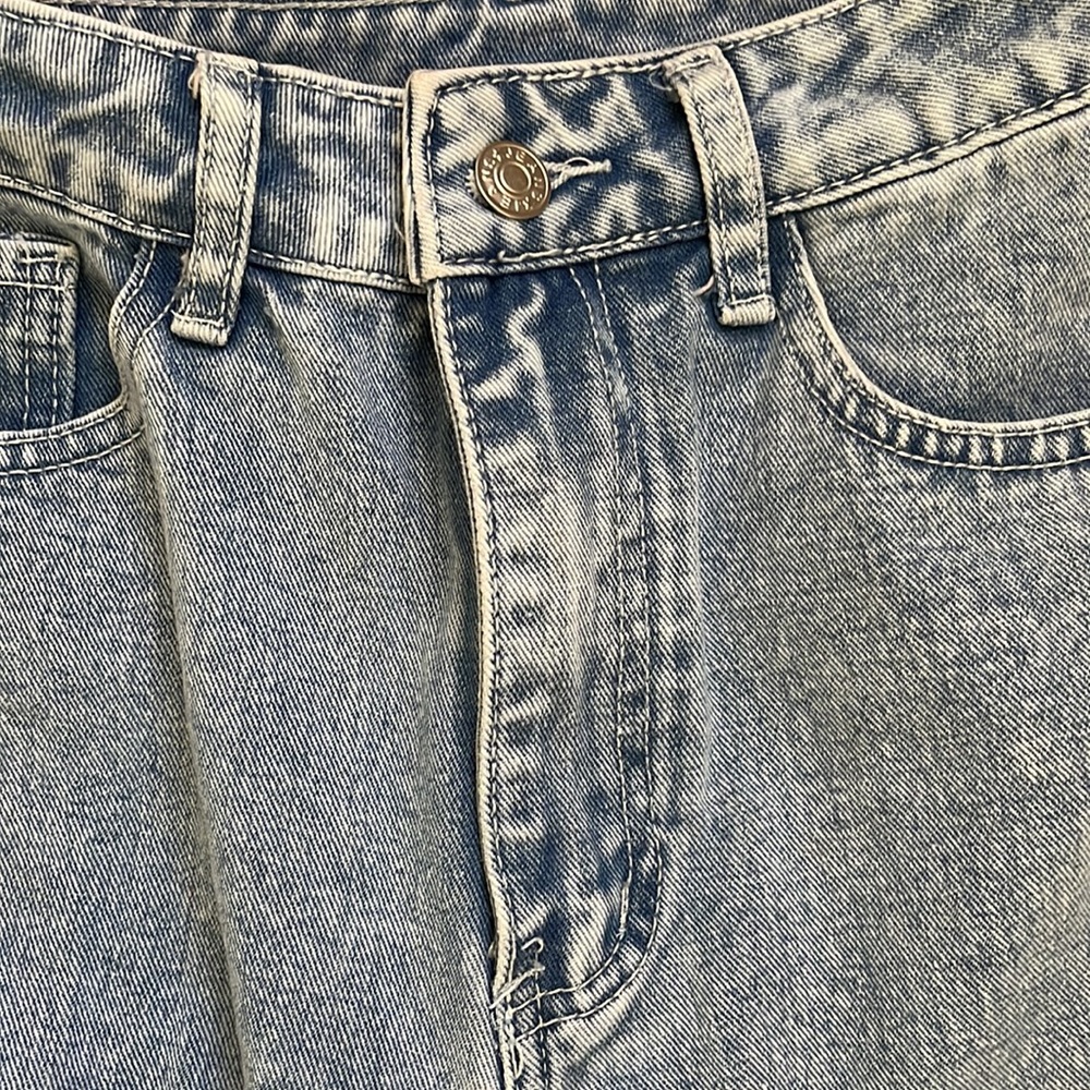 SHEIN jeans - Picture 3 of 4